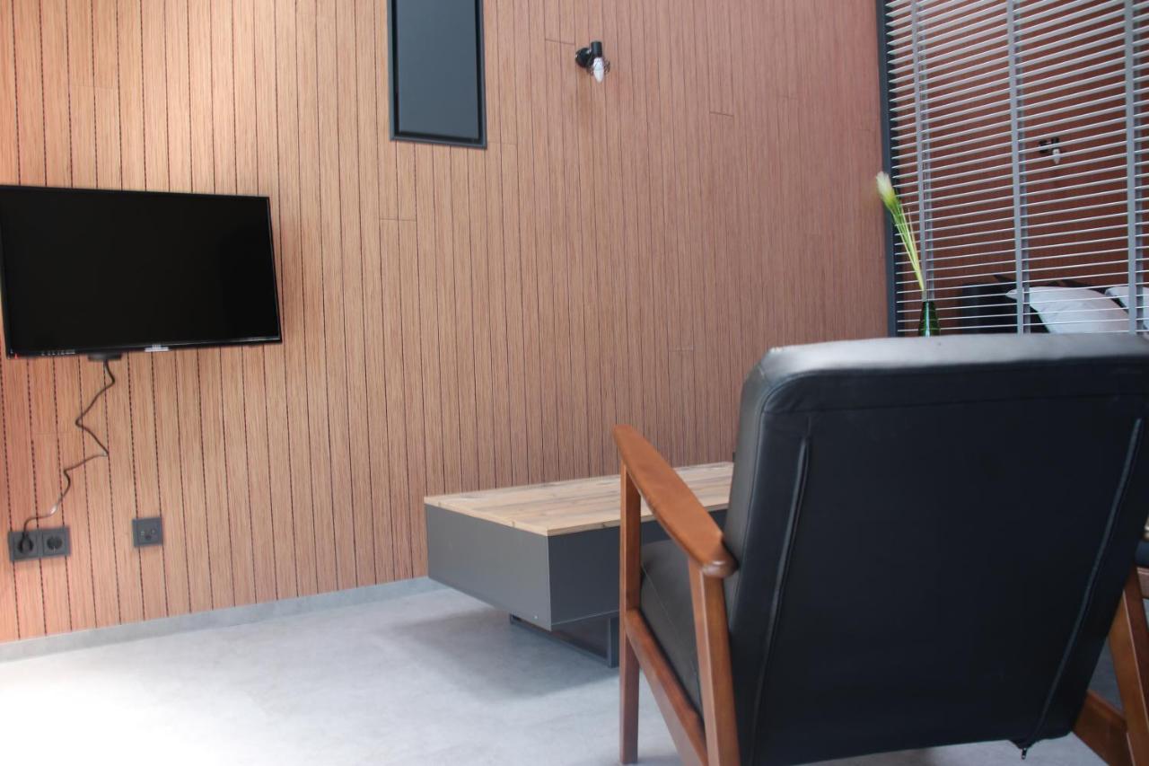 Bij Ons 'Niek Apartment Den Dungen Екстериор снимка